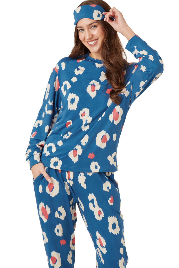 Kira Animal Print Soft Knitted Pyjama & Eyemask Set